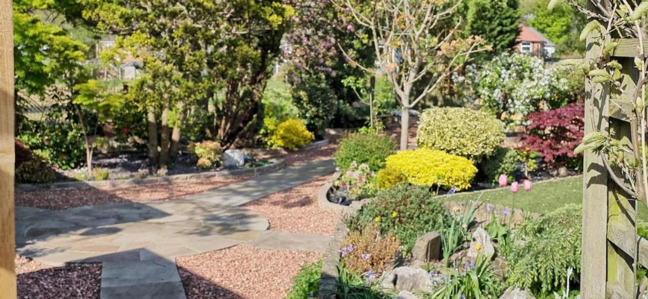 Woodside Lodge Thurstaston エクステリア 写真