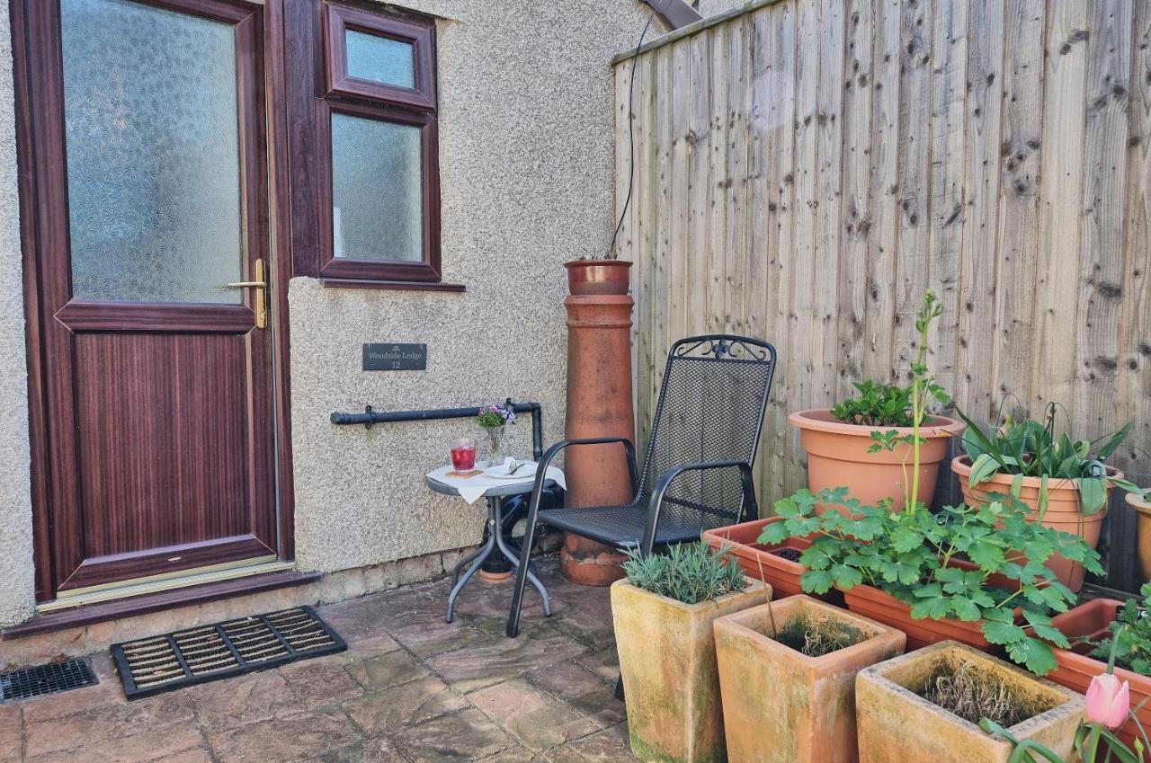 Woodside Lodge Thurstaston エクステリア 写真